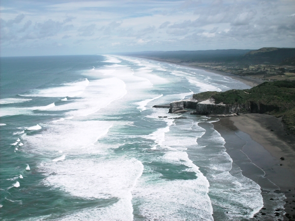 Auckland, NZ, Dec 2009. Photographer: Geoffrey Stewart Morrison