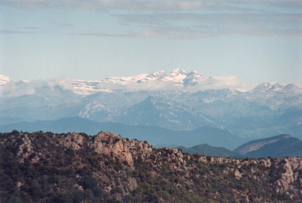 El Grado, June 1999. Photographer: Geoffrey Stewart Morrison